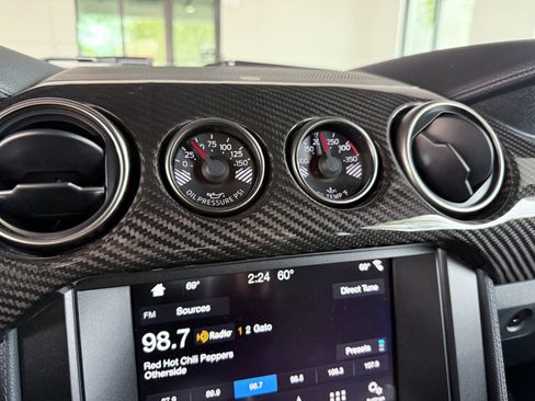 Used 2019 Ford Mustang Shelby GT350 w/ Technology Package image 35