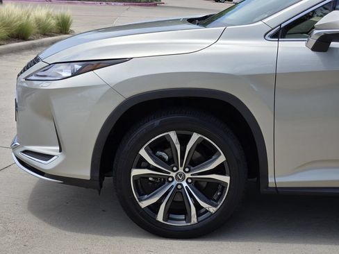 Used 2020 Lexus RX 350L Premium w/ Premium Package AWD/4WD image 6