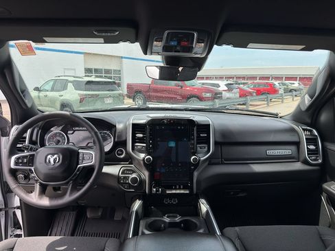 Used 2025 RAM 1500 Big Horn AWD/4WD image 29