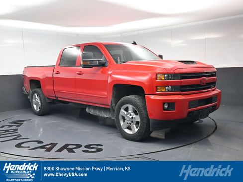 Used 2019 Chevrolet Silverado 2500 LT w/ LT Convenience Package image 1