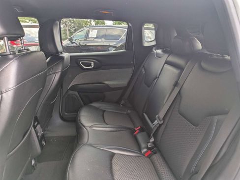 Used 2024 Jeep Compass Latitude AWD/4WD image 13