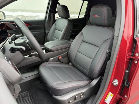 New 2026 Chevrolet Traverse Z71 w/ Enhanced Driving Package image 12