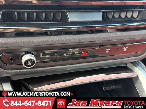 Used 2026 BMW 430i Coupe w/ M Sport Package image 20