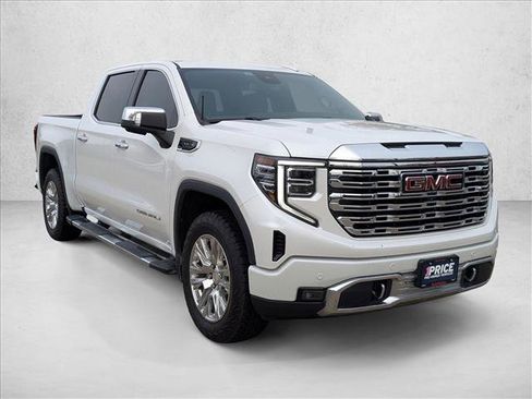 Used 2022 GMC Sierra 1500 Denali image 3