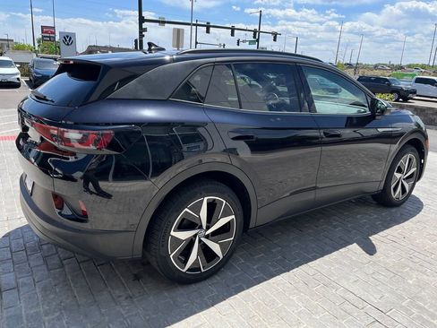 Certified 2023 Volkswagen ID.4 Pro S AWD/4WD image 9