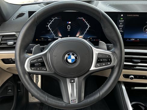 Used 2024 BMW M440i Coupe w/ Premium Package image 11