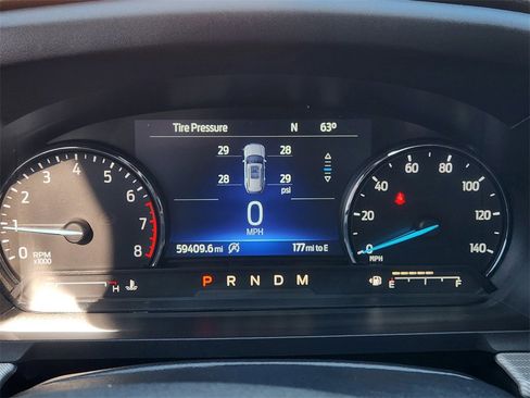 Used 2020 Ford Explorer XLT w/ Equipment Group 202A image 12