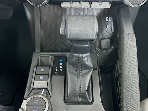 Used 2024 Toyota Tacoma SR5 image 25