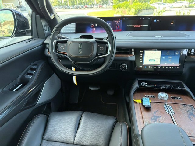 New 2027 Lincoln Navigator Black Label AWD/4WD image 26