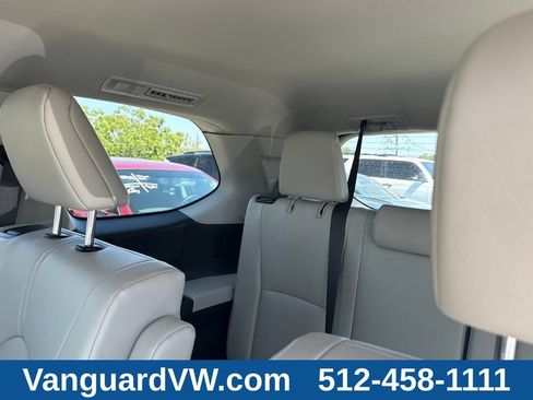 Used 2024 Toyota Grand Highlander FWD image 29