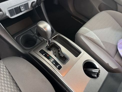 Used 2015 Toyota Tacoma PreRunner w/ SR5 Package RWD image 21