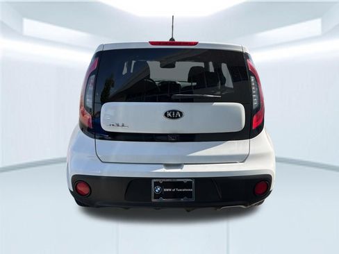 Used 2017 Kia Soul w/ Convenience Package FWD image 6