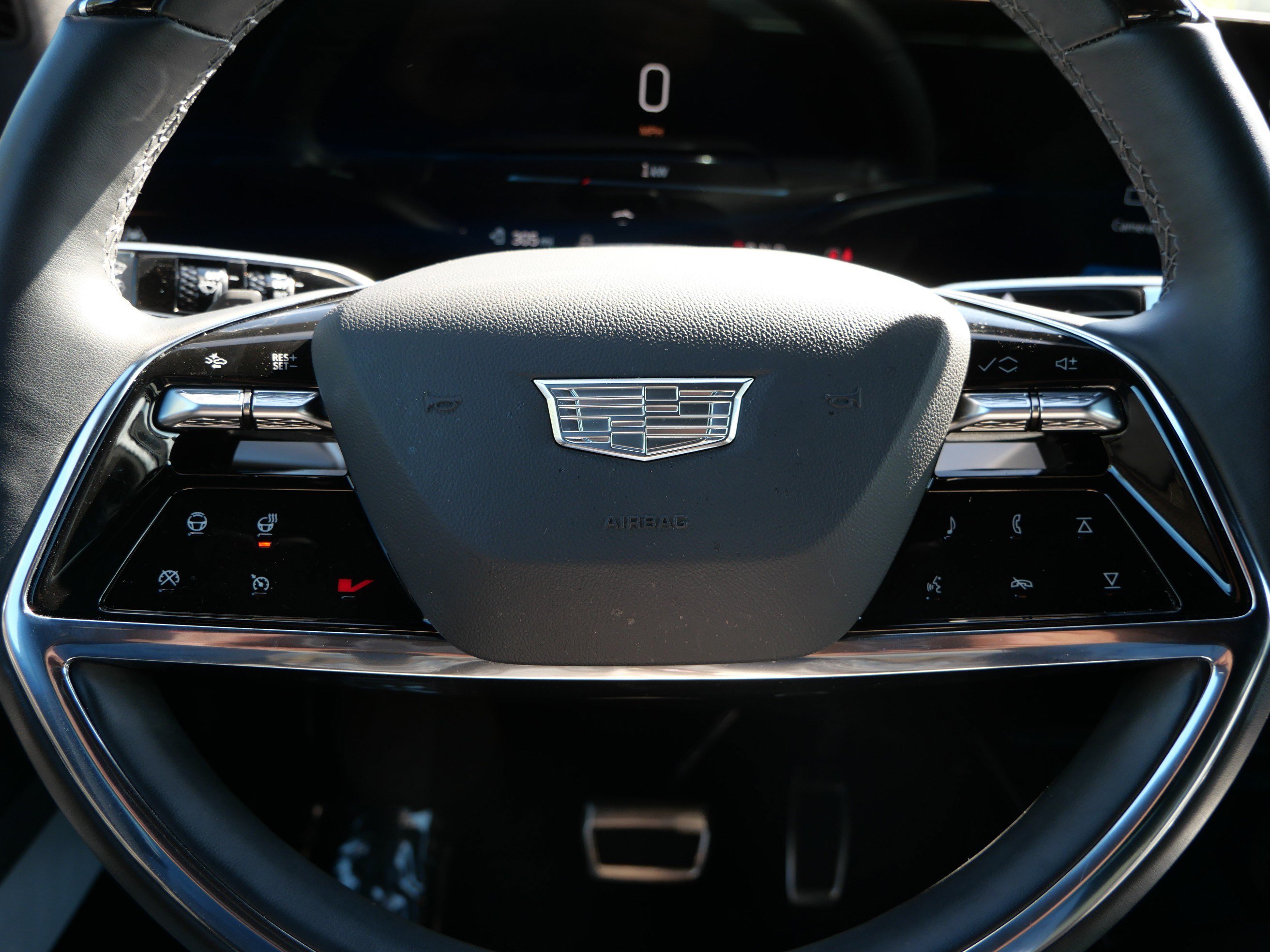 Certified 2026 Cadillac Vistiq Sport w/ LPO, Floor Liner Package AWD/4WD image 22