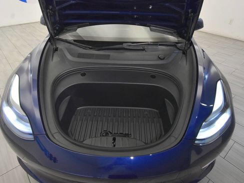 Used 2022 Tesla Model 3 Long Range AWD/4WD image 33