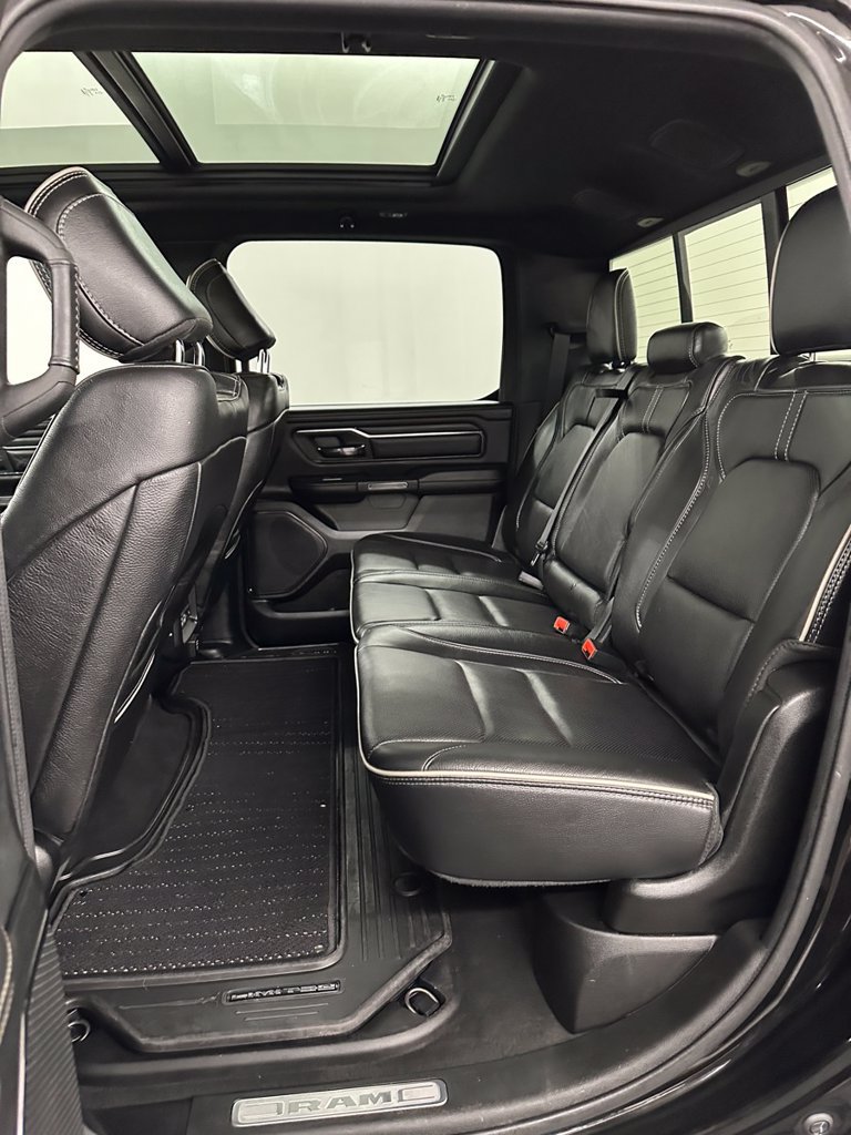 Used 2022 RAM 1500 Limited w/ Body-Colour Bumper Group AWD/4WD image 28