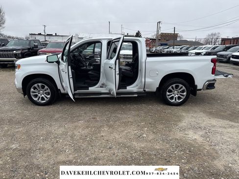 Used 2022 Chevrolet Silverado 1500 LTZ w/ LTZ Premium Package image 34