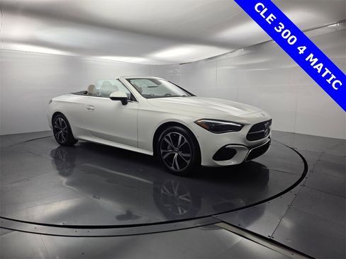 Used 2025 Mercedes-Benz CLE 300 4MATIC Cabriolet image 2