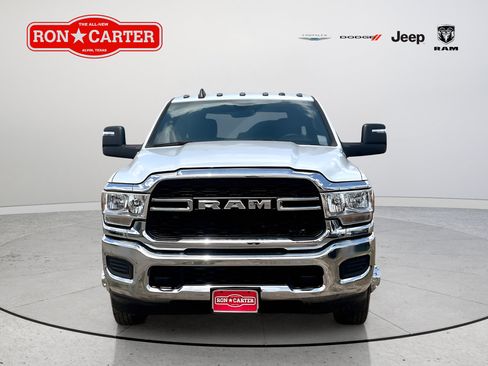 New 2024 RAM 3500 Tradesman w/ Chrome Appearance Group AWD/4WD image 2