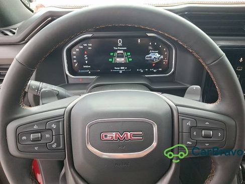 Certified 2026 GMC Sierra 1500 AT4 w/ Technology Package AWD/4WD image 19