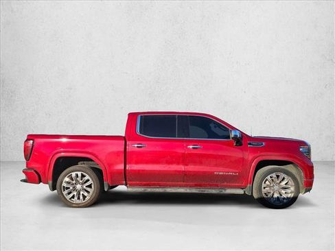 Used 2023 GMC Sierra 1500 Denali image 3