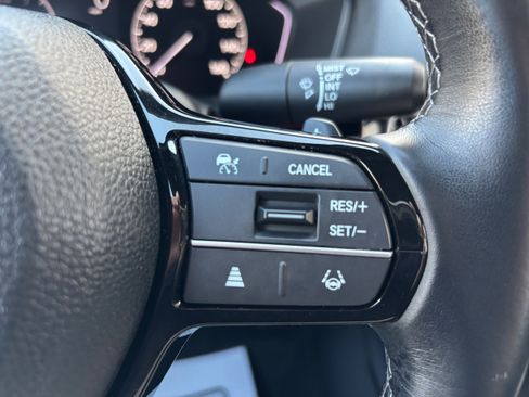 Used 2023 Honda Civic Sport image 16