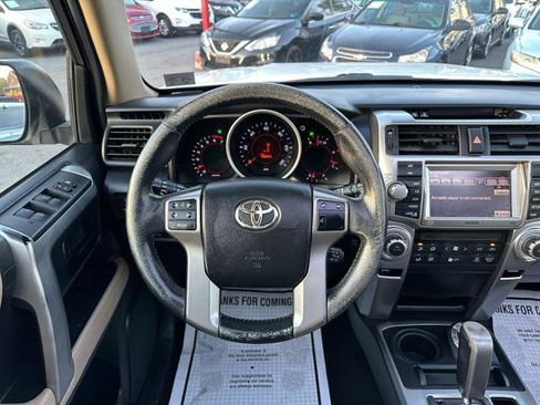 Used 2011 Toyota 4Runner Limited image 21