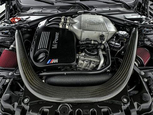 Used 2018 BMW M3 RWD image 12