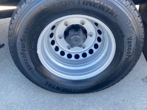 Used 2016 Freightliner Sprinter 3500 image 29