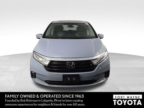 Used 2023 Honda Odyssey Elite image 3
