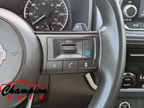 Used 2021 Nissan Rogue SV FWD image 27