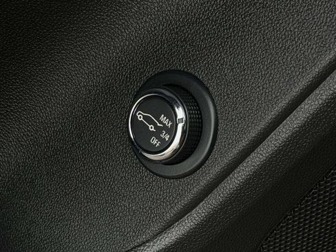 Used 2022 Chevrolet Blazer RS w/ Enhanced Convenience Package image 19