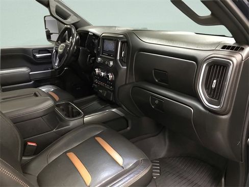 Used 2020 GMC Sierra 2500 AT4 w/ AT4 Premium Package image 14