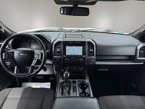 Used 2017 Ford F150 XLT w/ Equipment Group 302A Luxury AWD/4WD image 5