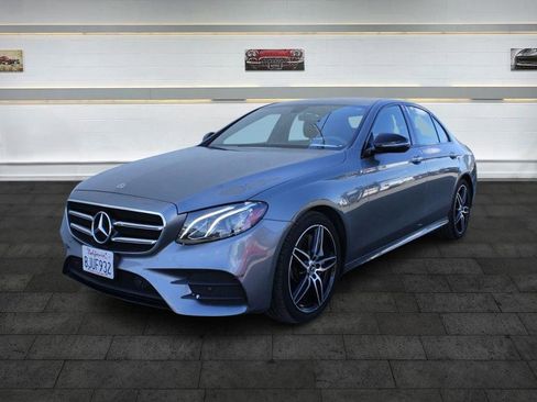 Used 2019 Mercedes-Benz E 300 image 3