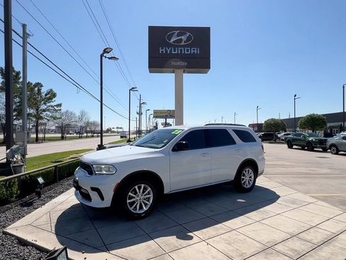 Used 2023 Dodge Durango SXT image 7