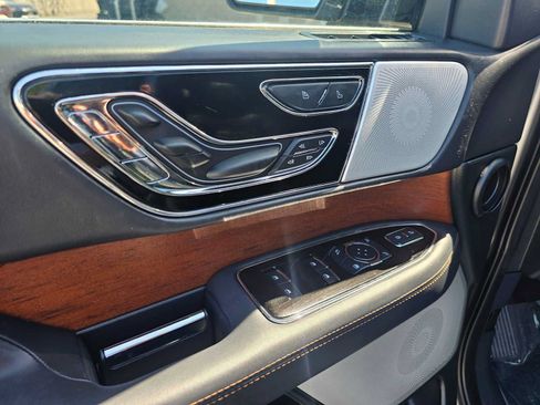 Used 2024 Lincoln Navigator L Black Label AWD/4WD image 22