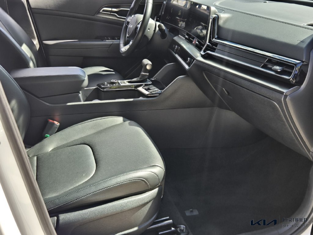 Certified 2024 Kia Sportage EX FWD image 17