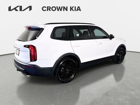 Certified 2022 Kia Telluride EX w/ EX Premium Package AWD/4WD image 5