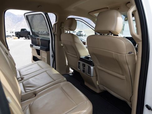 Used 2016 Ford F150 Lariat w/ Equipment Group 502A Luxury image 18