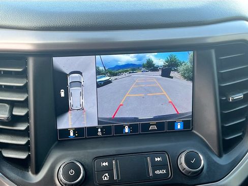 Used 2023 GMC Acadia AT4 w/ Technology Package AWD/4WD image 14