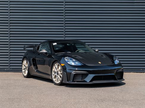 Certified 2024 Porsche 718 Cayman GT4 RS RWD image 10