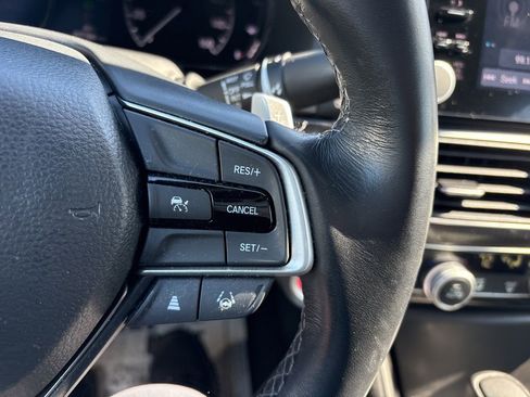 Used 2022 Honda Accord Sport image 15