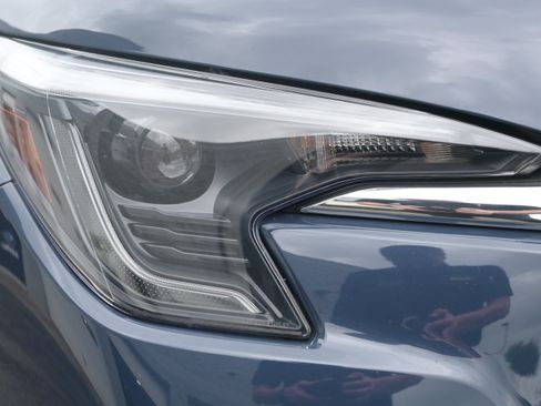 Certified 2023 Subaru Ascent Limited AWD/4WD image 11