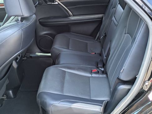 Used 2019 Lexus RX 350L FWD w/ Premium Package image 17