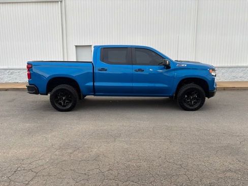 Used 2024 Chevrolet Silverado 1500 LT Trail Boss w/ Convenience Package II image 15