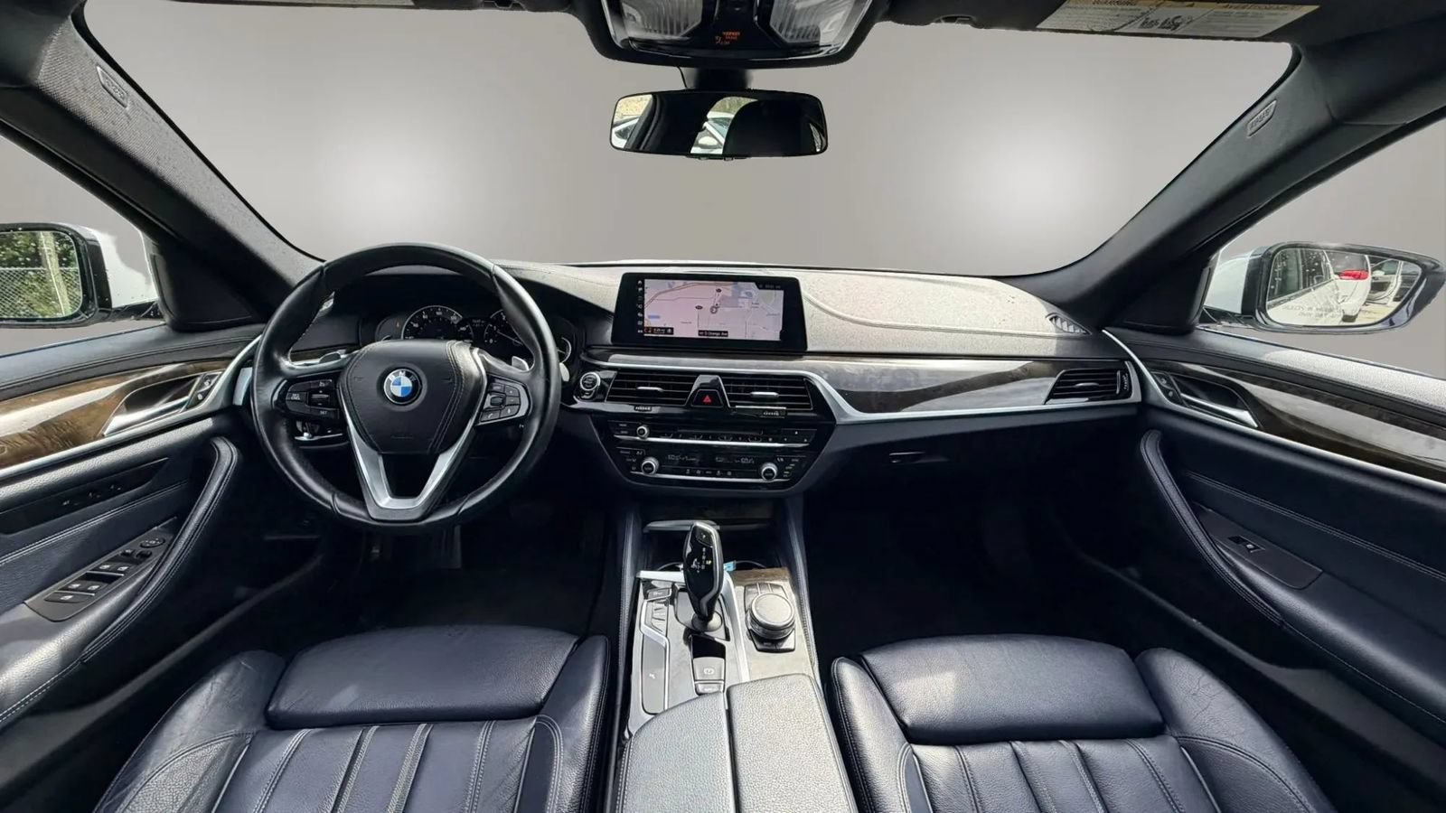 Used 2017 BMW 530i RWD image 14
