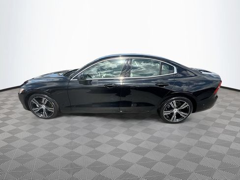 Used 2022 Volvo S60 B5 Inscription FWD image 5