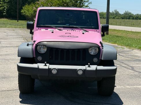 Used 2015 Jeep Wrangler Unlimited Sport w/ Quick Order Package 24S AWD/4WD image 9