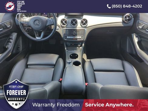 Used 2020 Mercedes-Benz GLA 250 image 14