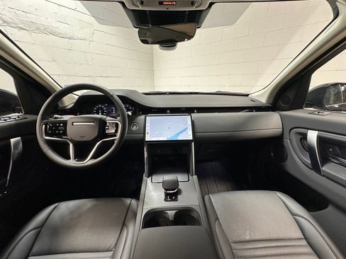 New 2025 Land Rover Discovery Sport S image 10
